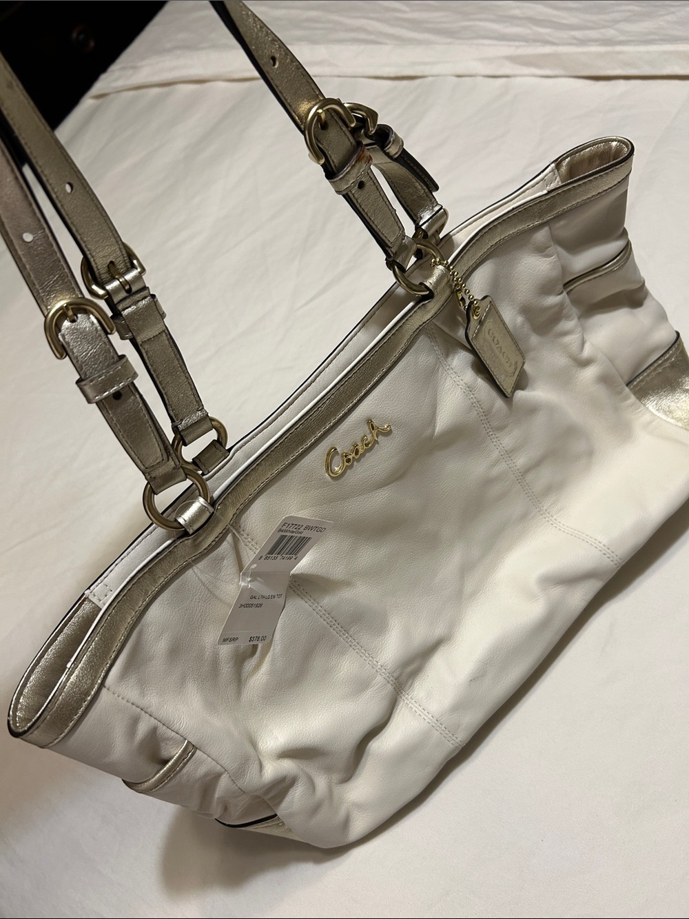 Coach White Leather Shoulder Bag with Gold Hardware